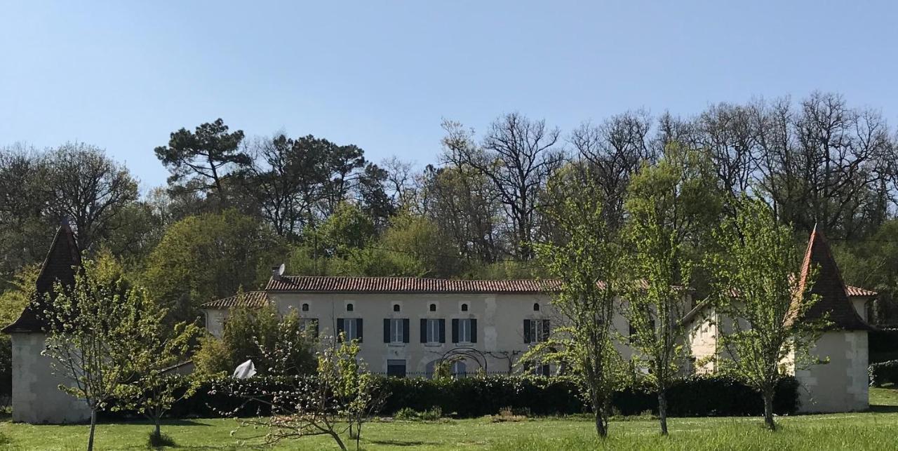 Le Manoir De Nabinaud Acomodação com café da manhã Exterior foto